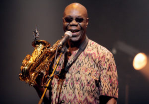 El saxofonista y compositor camerunés Manu Dibango.