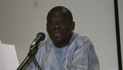 El escritor Amadou Ndoye