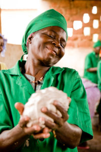 Asociación local de mujeres que producen karité en Ouagadougou, Burkina Faso (Imagen de Marta Conti Llobet)