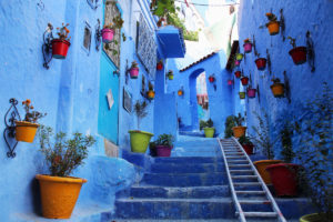 Chefchaouen, pueblo de montaña de origen bereber (Imagen: Singa Hitam).