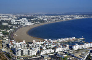     Agadir ha registrado un efecto llamada entre las poblaciones del interior y casi ha triplicado su población desde 2010 (Imagen: Juan Carlos Acosta).