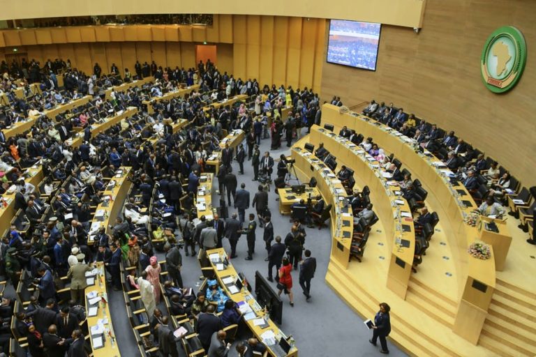 Es hora de que la UE convierta su retórica sobre África en acciones más tangibles. Imagen: epa