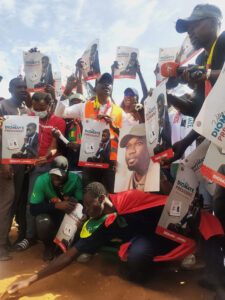 Manifestación a favor de Sonko en Dakar. Imagen de Marta Hidalgo